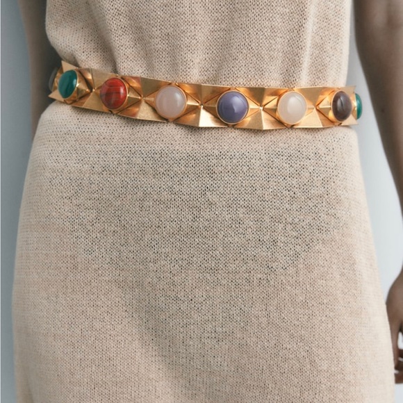 Zara Accessories - Resin stone stretch belt Zara